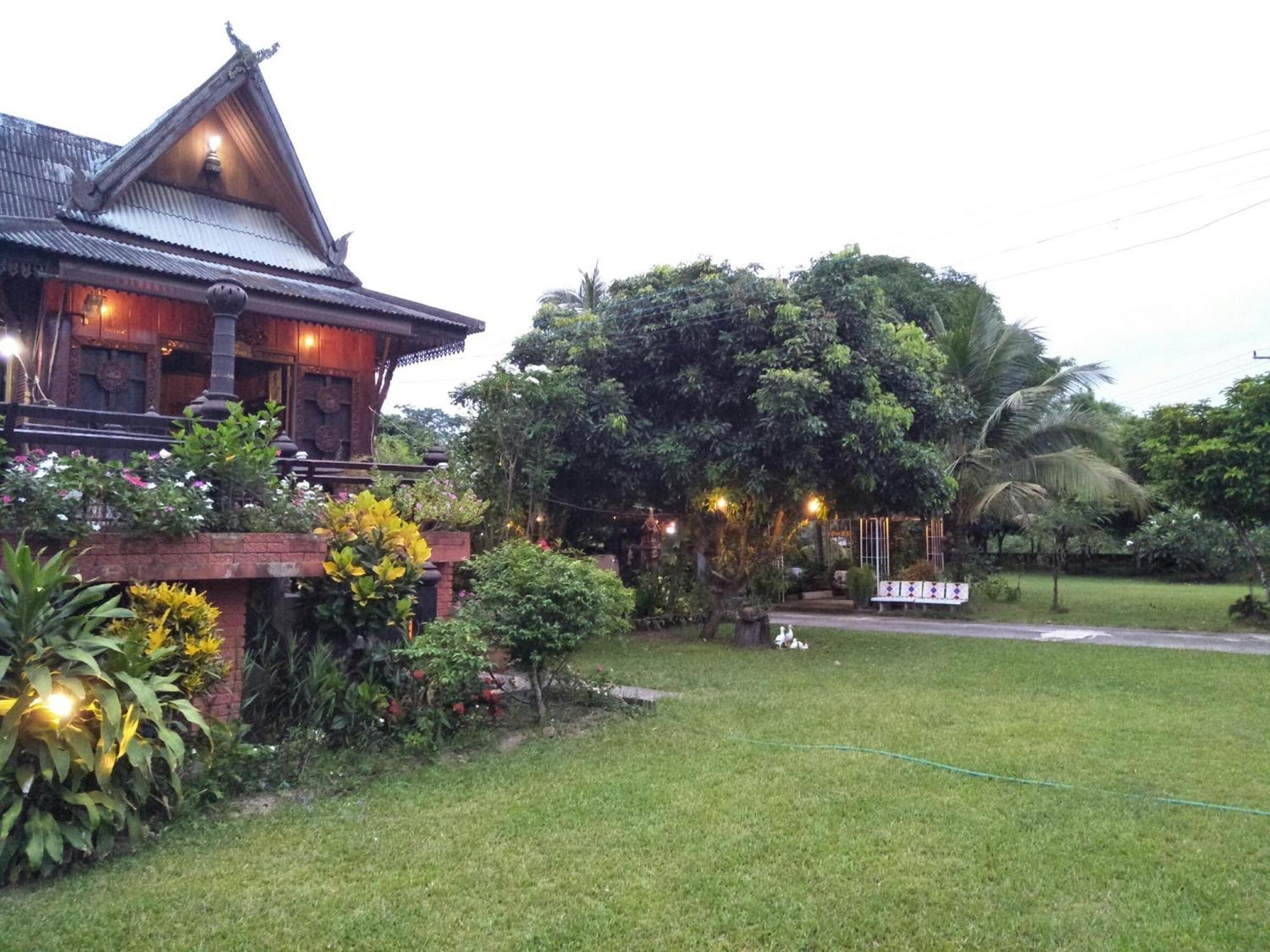 Oui Kaew Homestay Phayao Esterno foto